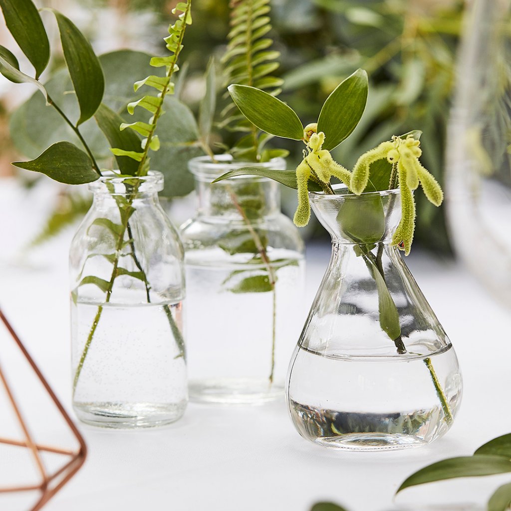 Små glasvaser - 3-pack - Botanical Wedding - 99 kr - Glas & Vaser till ...
